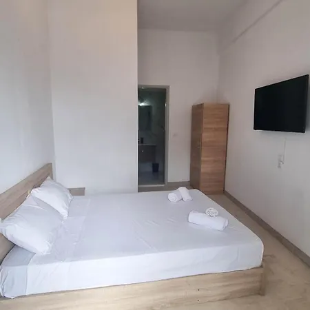 Lägenhet Perigiali Nidhrion