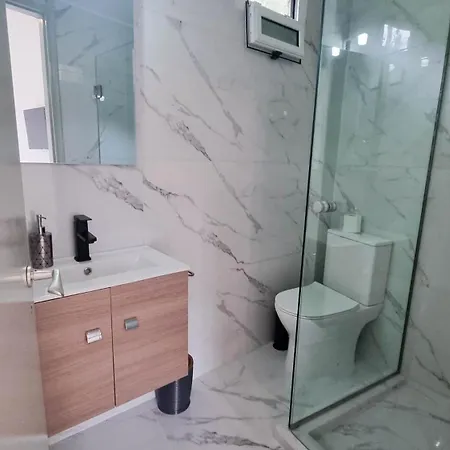 Perigiali Lägenhet Nidhrion