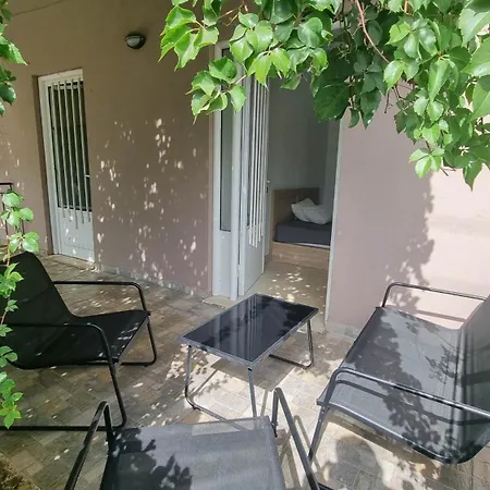 Perigiali Apartment